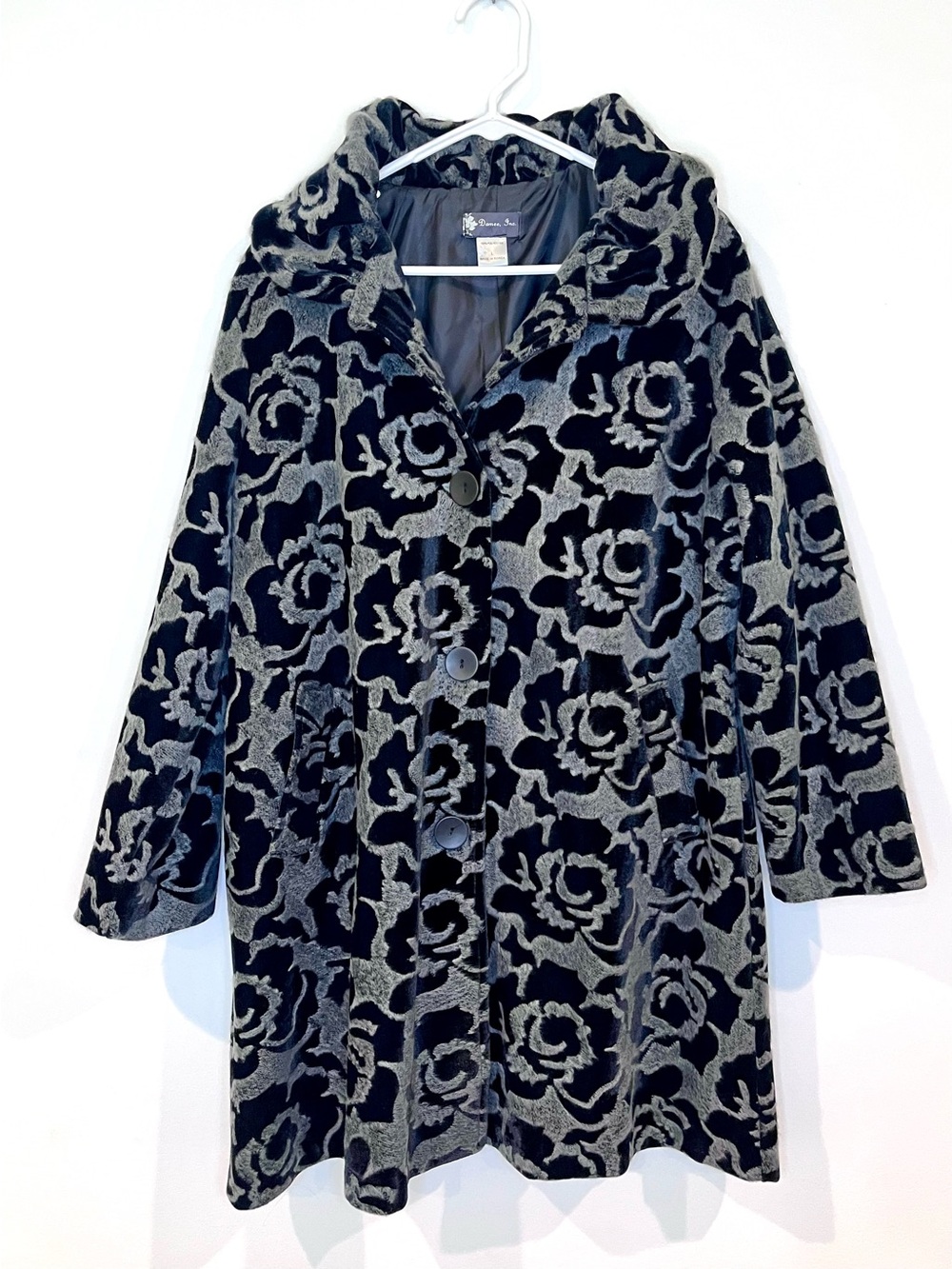 Damee Inc Velvet Coat Womens Large Black Gray Floral Swing Coat